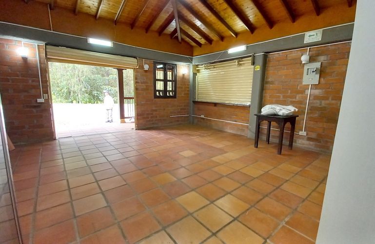 Local en arriendo en Lejos Del Nido, El Retiro, 220 m² · foto 18 de 24