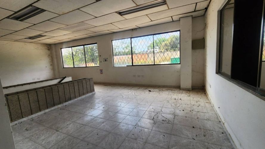 Bodega en arriendo en Casco Antiguo - Floridablanca, Floridablanca, 769 m² · foto 18 de 22