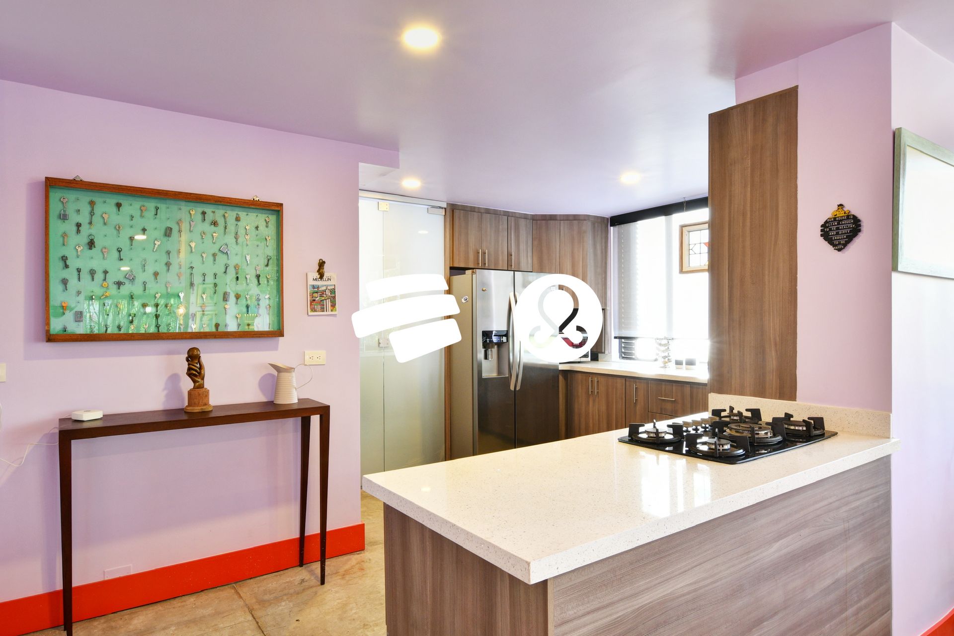 Apartamento en venta en El Poblado, Medellín · foto 2 de 14