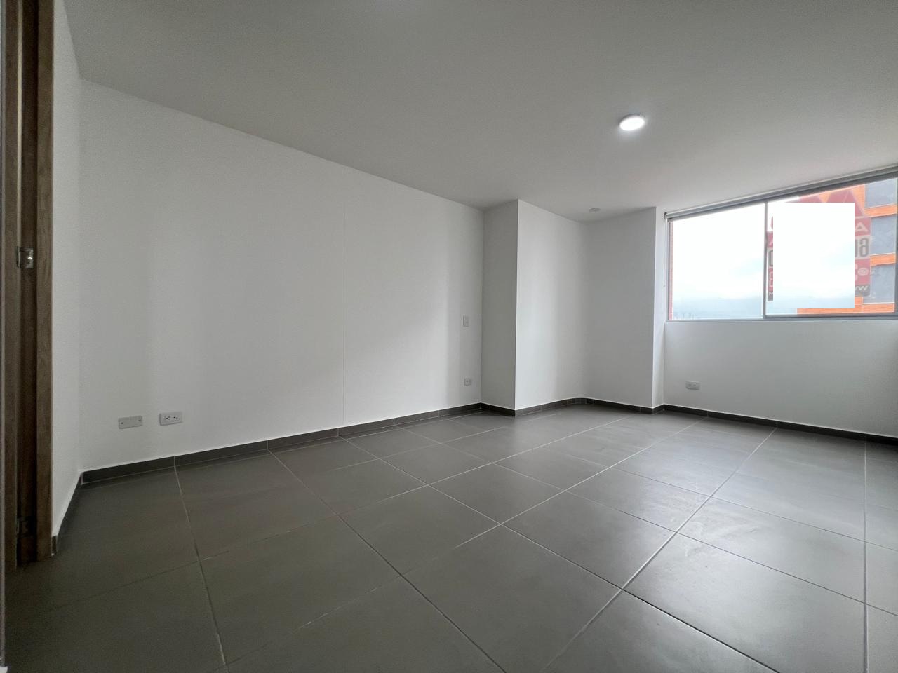 Apartamento en arriendo en El Poblado, Medellín · foto 7 de 14