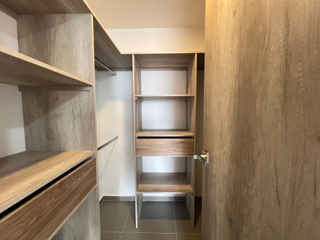 Apartamento en arriendo en El Poblado, Medellín · foto 11 de 14