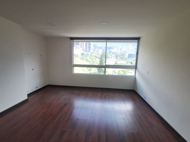 Oficina en arriendo en Castropol, Medellín, 140 m² · foto 7 de 18