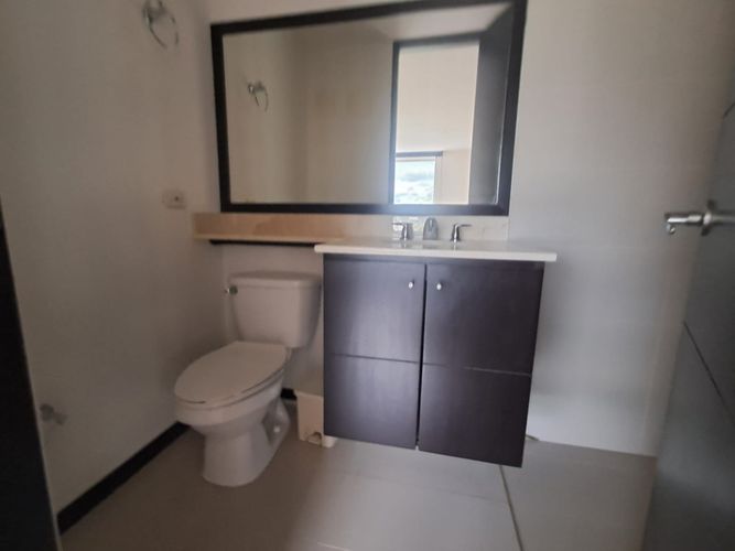 Oficina en arriendo en Castropol, Medellín, 140 m² · foto 13 de 18