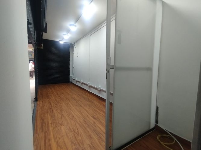 Local en arriendo en La Candelaria, Medellín, 20 m² · foto 2 de 11