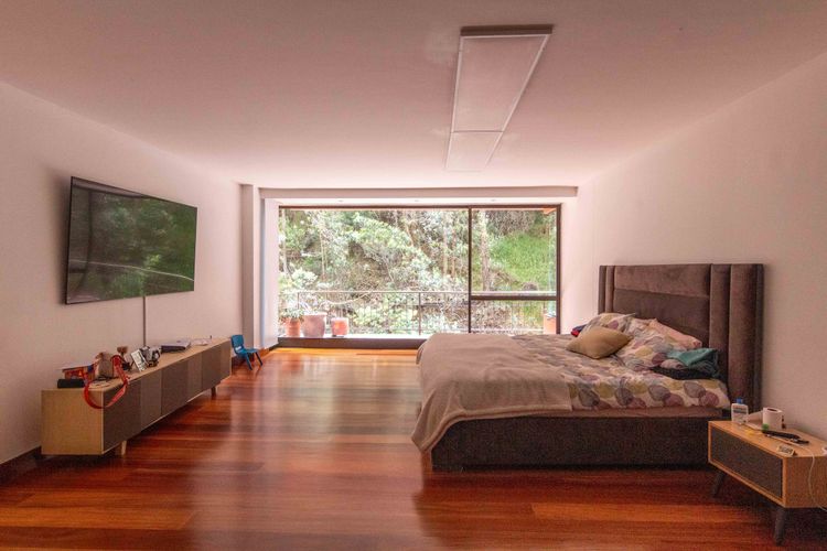 Apartamento de 3 alcobas en venta en Cerros De Los Alpes, Bogotá, 308 m² · foto 17 de 24