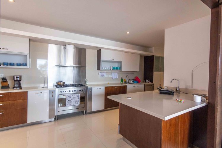 Apartamento de 3 alcobas en venta en Cerros De Los Alpes, Bogotá, 308 m² · foto 23 de 24