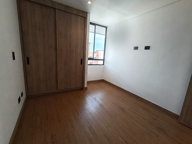Apartamento de 3 alcobas en arriendo en La Castellana, Medellín, 98 m² · foto 12 de 20
