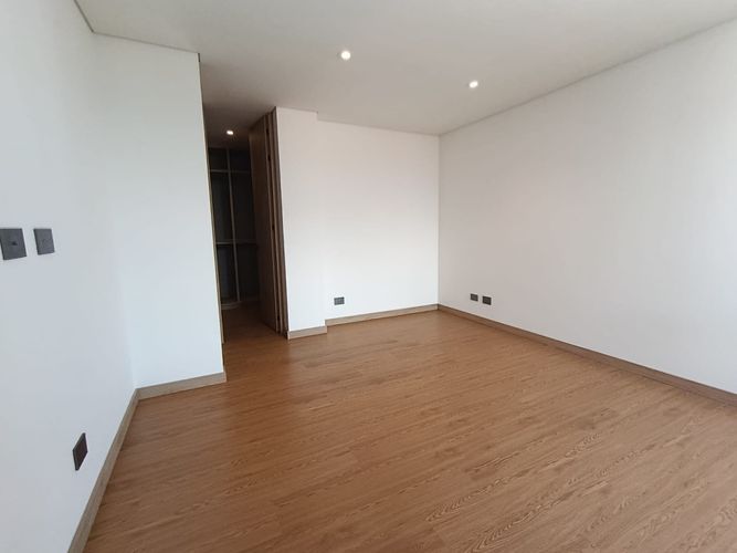 Apartamento de 3 alcobas en arriendo en La Castellana, Medellín, 98 m² · foto 14 de 20