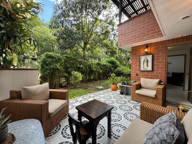 Casa de 3 alcobas en venta en El Poblado, Medellín, 300 m² · foto 6 de 24