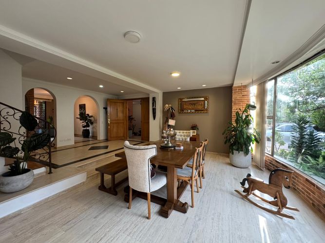 Casa de 3 alcobas en venta en El Poblado, Medellín, 300 m² · foto 20 de 24