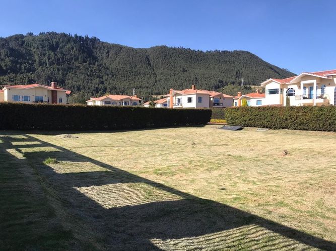 Lote en venta en Chuntame, Cajicá · foto 3 de 3