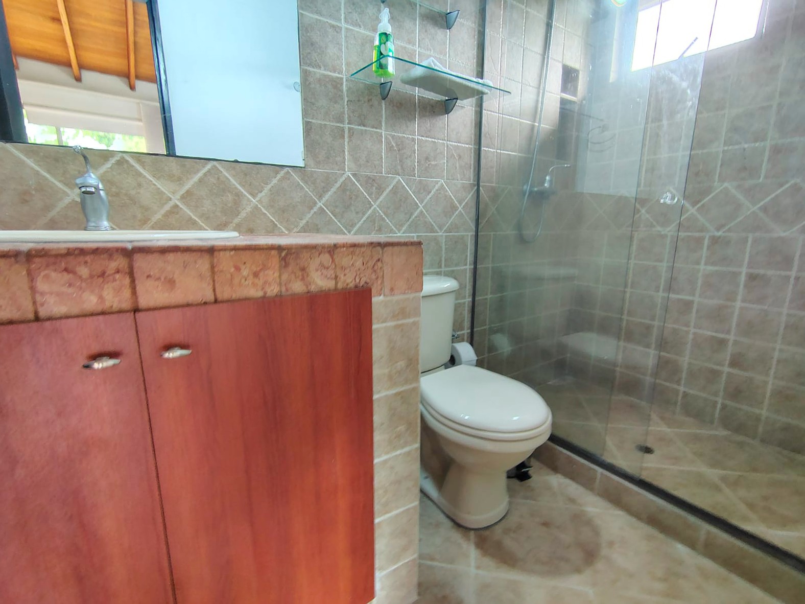 Casa en arriendo en Loma El Atravesado, Envigado · foto 17 de 18