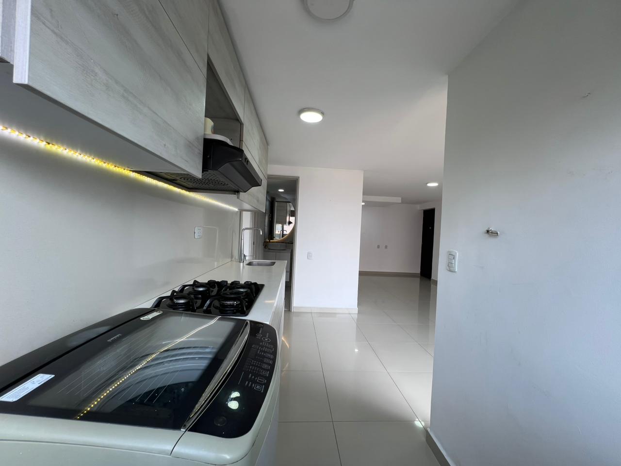 Apartamento en arriendo en El Poblado, Medellín · foto 17 de 18