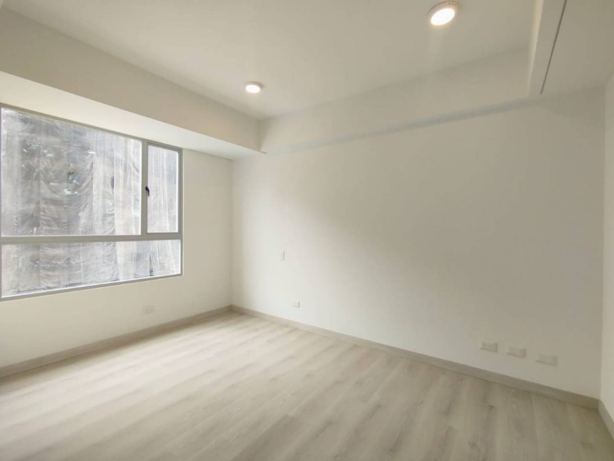 Apartamento en arriendo en Ciudad Del Río, Medellín · foto 5 de 18