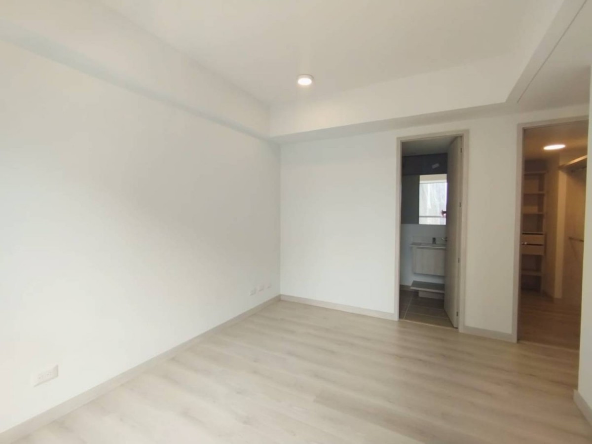 Apartamento en arriendo en Ciudad Del Río, Medellín · foto 6 de 18