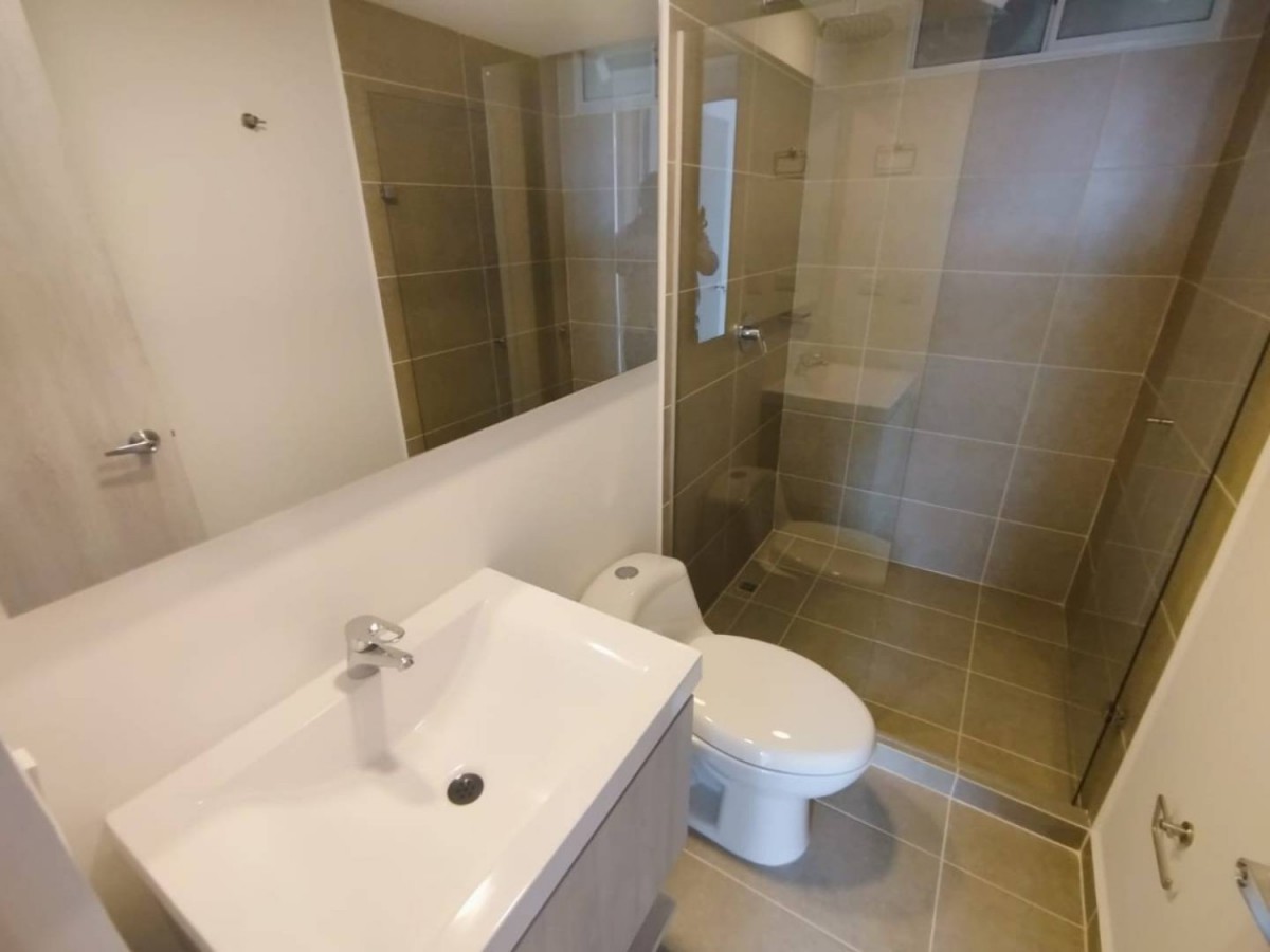 Apartamento en arriendo en Ciudad Del Río, Medellín · foto 10 de 18
