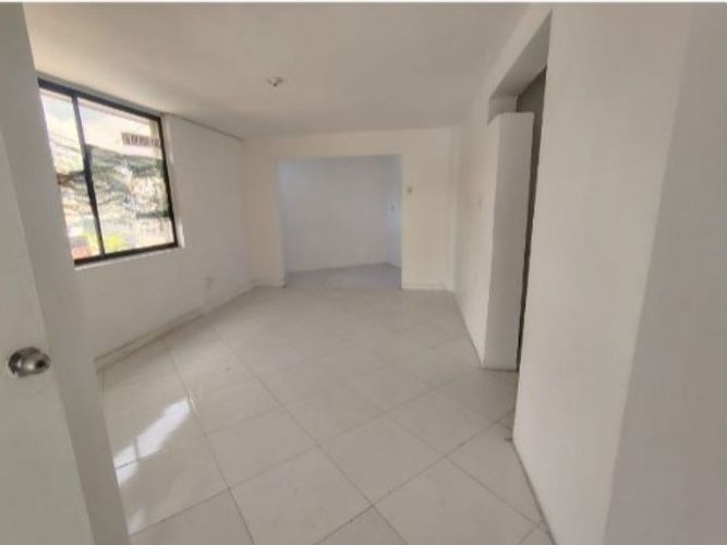 Oficina en arriendo en Conquistadores, Medellín, 50 m² · foto 8 de 9