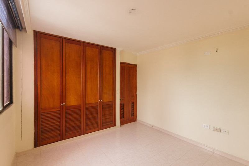 Apartamento en venta en Rodadero Sur, Santa Marta · foto 21 de 24