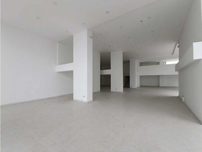 Local en venta en Chipre, Manizales, 380 m² · foto 4 de 17