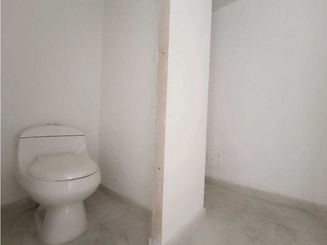 Local en venta en Chipre, Manizales, 380 m² · foto 12 de 17