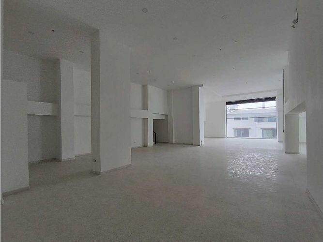 Local en venta en Chipre, Manizales, 380 m² · foto 13 de 17