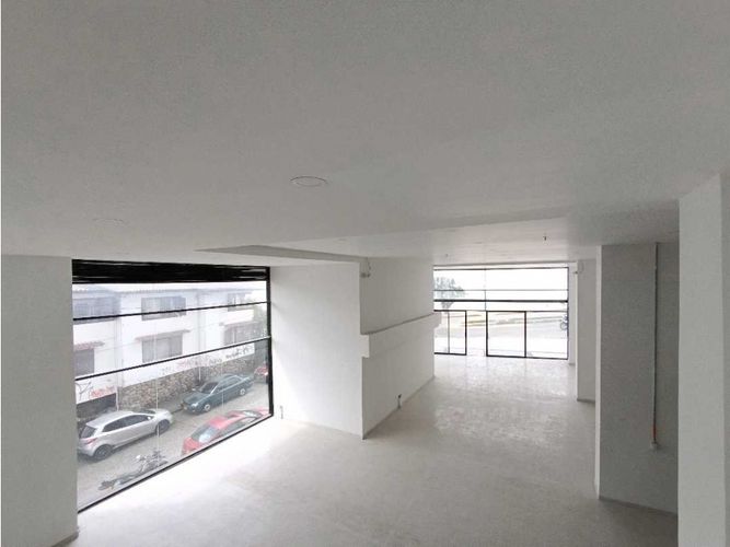 Local en venta en Chipre, Manizales, 380 m² · foto 15 de 17