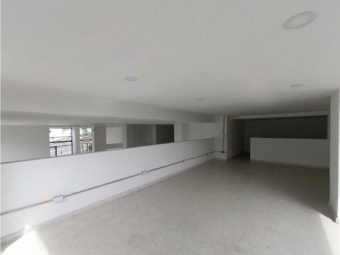 Local en venta en Chipre, Manizales, 380 m² · foto 16 de 17
