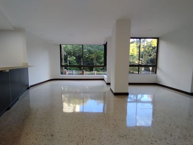 Apartamento de 3 alcobas en arriendo en La Aguacatala, Medellín, 280 m² · foto 4 de 20
