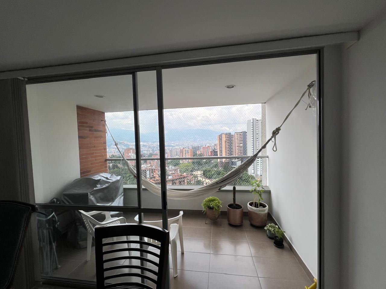 Apartamento en venta en Loma Del Chocho, Envigado · foto 7 de 24