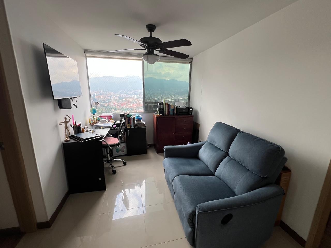 Apartamento en venta en Loma Del Chocho, Envigado · foto 17 de 24