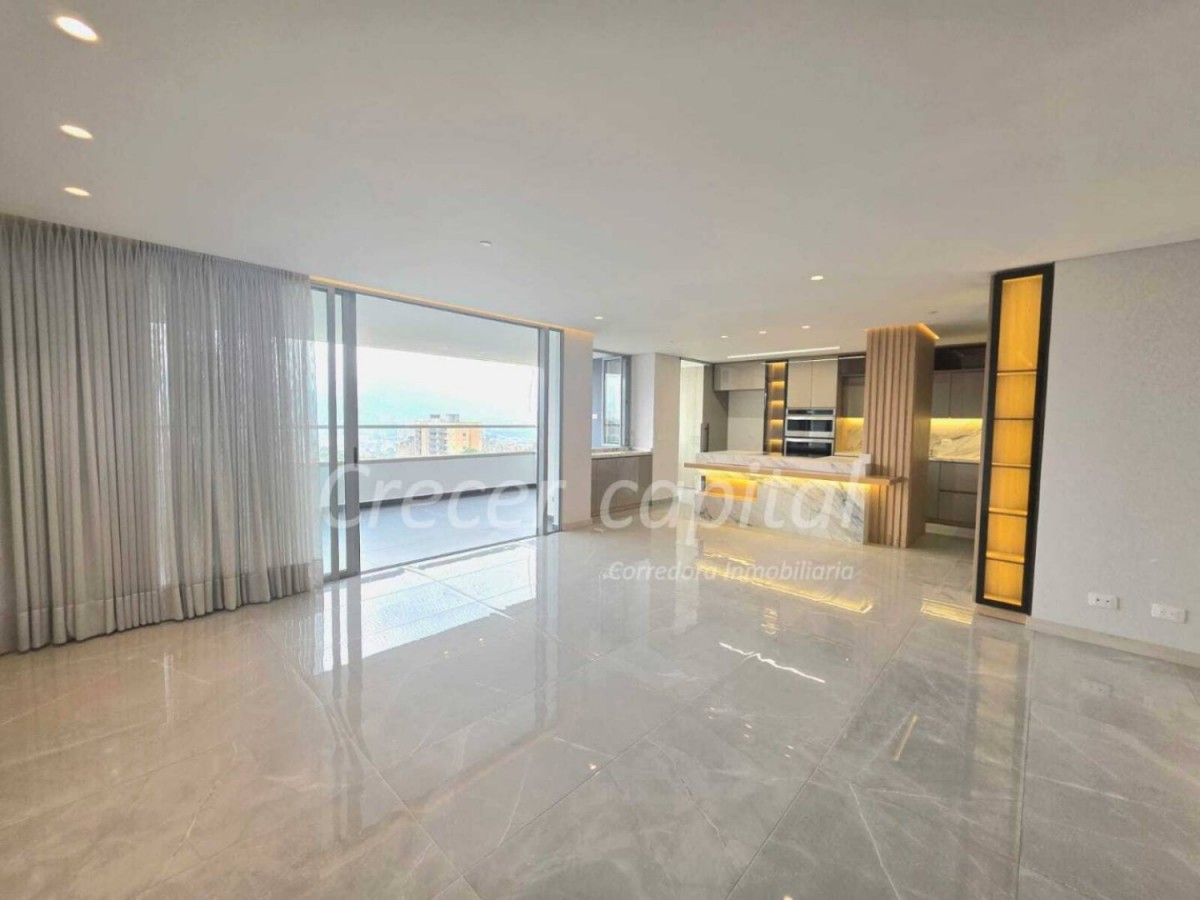 Apartamento en Venta en Loma del Esmeraldal, Envigado