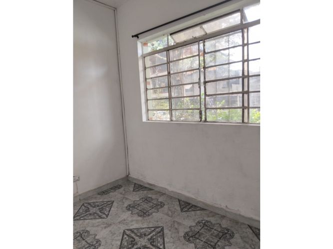 Apartamento de 2 alcobas en arriendo en Calasanz, Medellín, 68 m² · foto 9 de 14