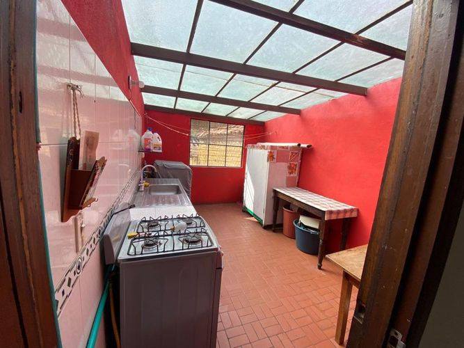Casa de 2 alcobas en venta en Centro Historico, Tunja, 103 m² · foto 5 de 9