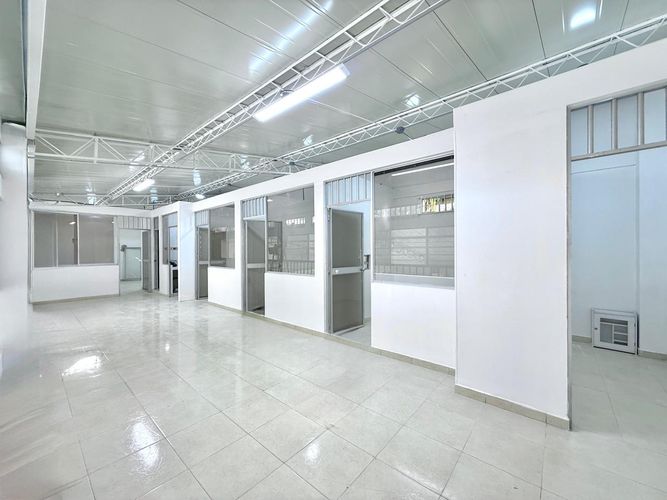 Local en arriendo en Avenida 30 De Agosto, Pereira, 284 m² · foto 7 de 13