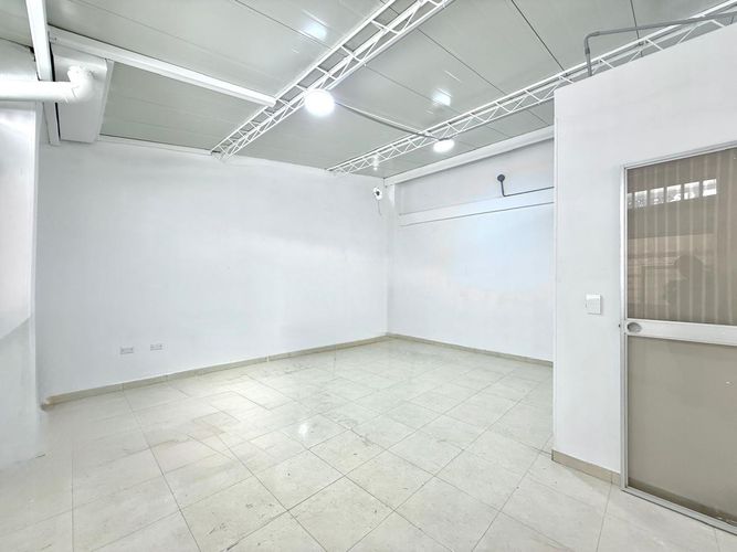Local en arriendo en Avenida 30 De Agosto, Pereira, 284 m² · foto 12 de 13