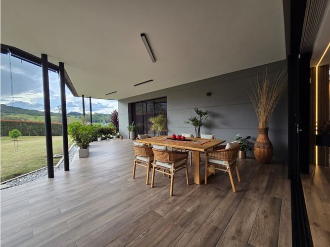 Finca en venta en El Carmen De Viboral, El Carmen de Viboral, 430 m² · foto 10 de 20