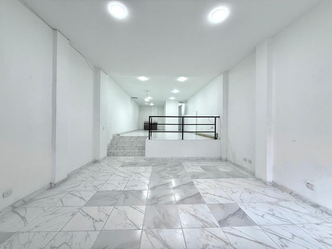 Bodega en arriendo en Primero De Febrero, Pereira, 87 m² · foto 2 de 12