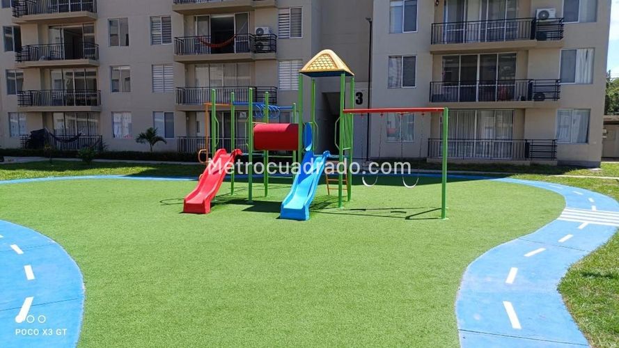 Apartamento de 2 alcobas en venta en Ricaurte, 53 m² · foto 4 de 16