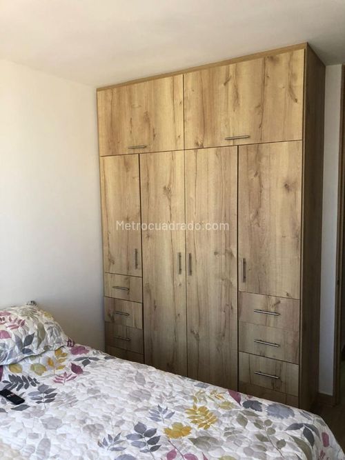 Apartamento de 2 alcobas en venta en Ricaurte, 53 m² · foto 8 de 16