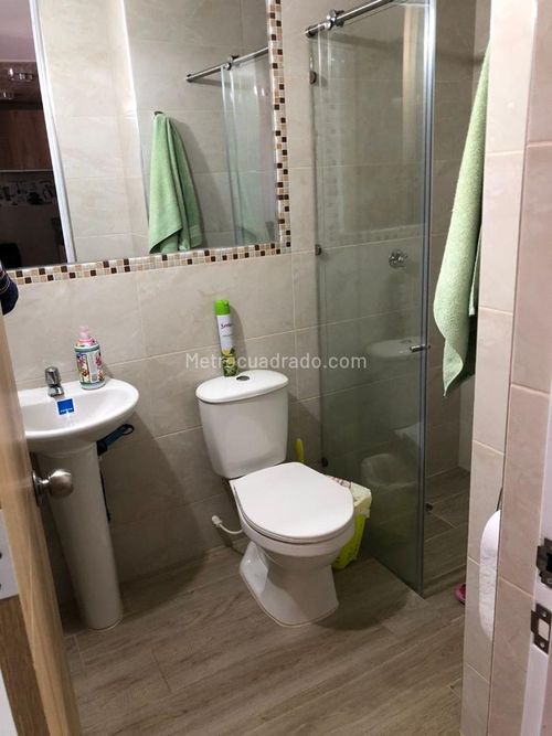 Apartamento de 2 alcobas en venta en Ricaurte, 53 m² · foto 11 de 16