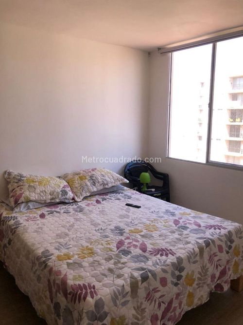 Apartamento de 2 alcobas en venta en Ricaurte, 53 m² · foto 12 de 16