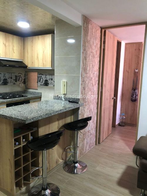 Apartamento de 2 alcobas en venta en Ricaurte, 53 m² · foto 15 de 16