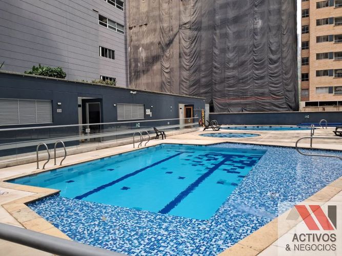 Apartamento de 3 alcobas en venta en El Poblado, Medellín, 105 m² · foto 11 de 24