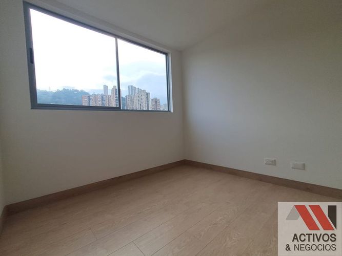 Apartamento de 3 alcobas en venta en El Poblado, Medellín, 105 m² · foto 14 de 24