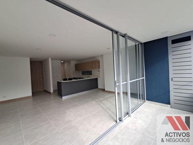 Apartamento de 3 alcobas en venta en El Poblado, Medellín, 105 m² · foto 17 de 24