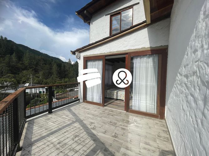 Casa de 6 alcobas en venta en Barrio Triste, Medellín, 421 m² · foto 10 de 24