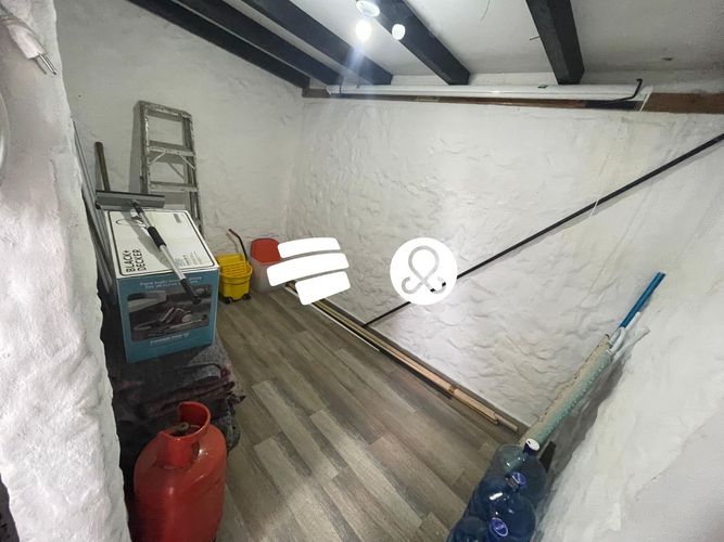 Casa de 6 alcobas en venta en Barrio Triste, Medellín, 421 m² · foto 13 de 24