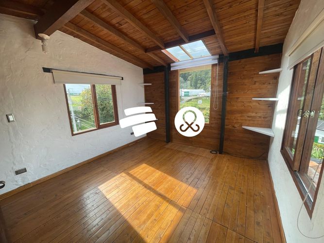 Casa de 6 alcobas en venta en Barrio Triste, Medellín, 421 m² · foto 14 de 24