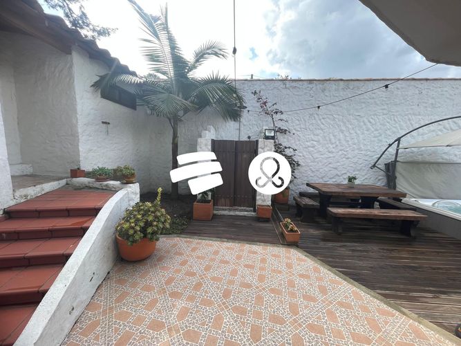 Casa de 6 alcobas en venta en Barrio Triste, Medellín, 421 m² · foto 15 de 24