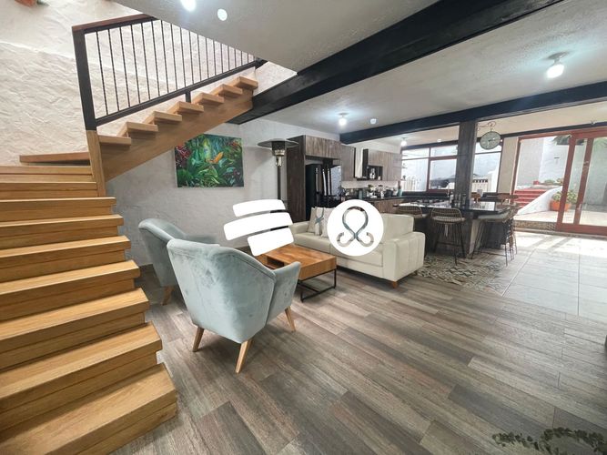 Casa de 6 alcobas en venta en Barrio Triste, Medellín, 421 m² · foto 17 de 24